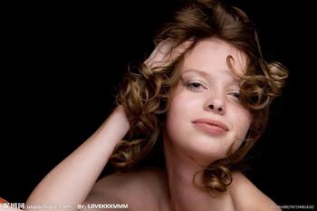 ҩˮ�˿���Ƶ���������Ű����ӷ��������� һ��Ůͯͷ��������...